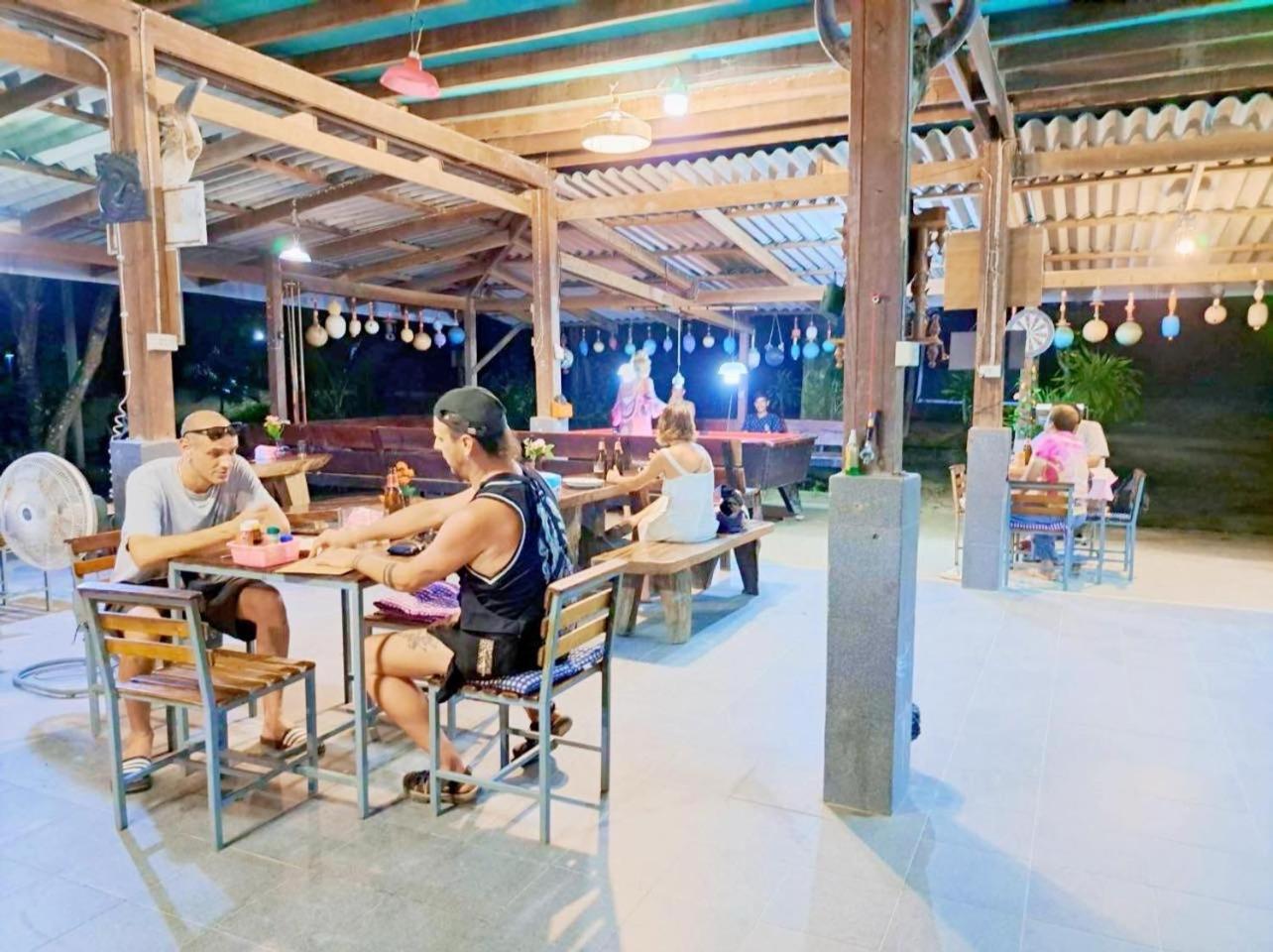阁帕延岛 拉斯塔之家旅馆酒店 外观 照片