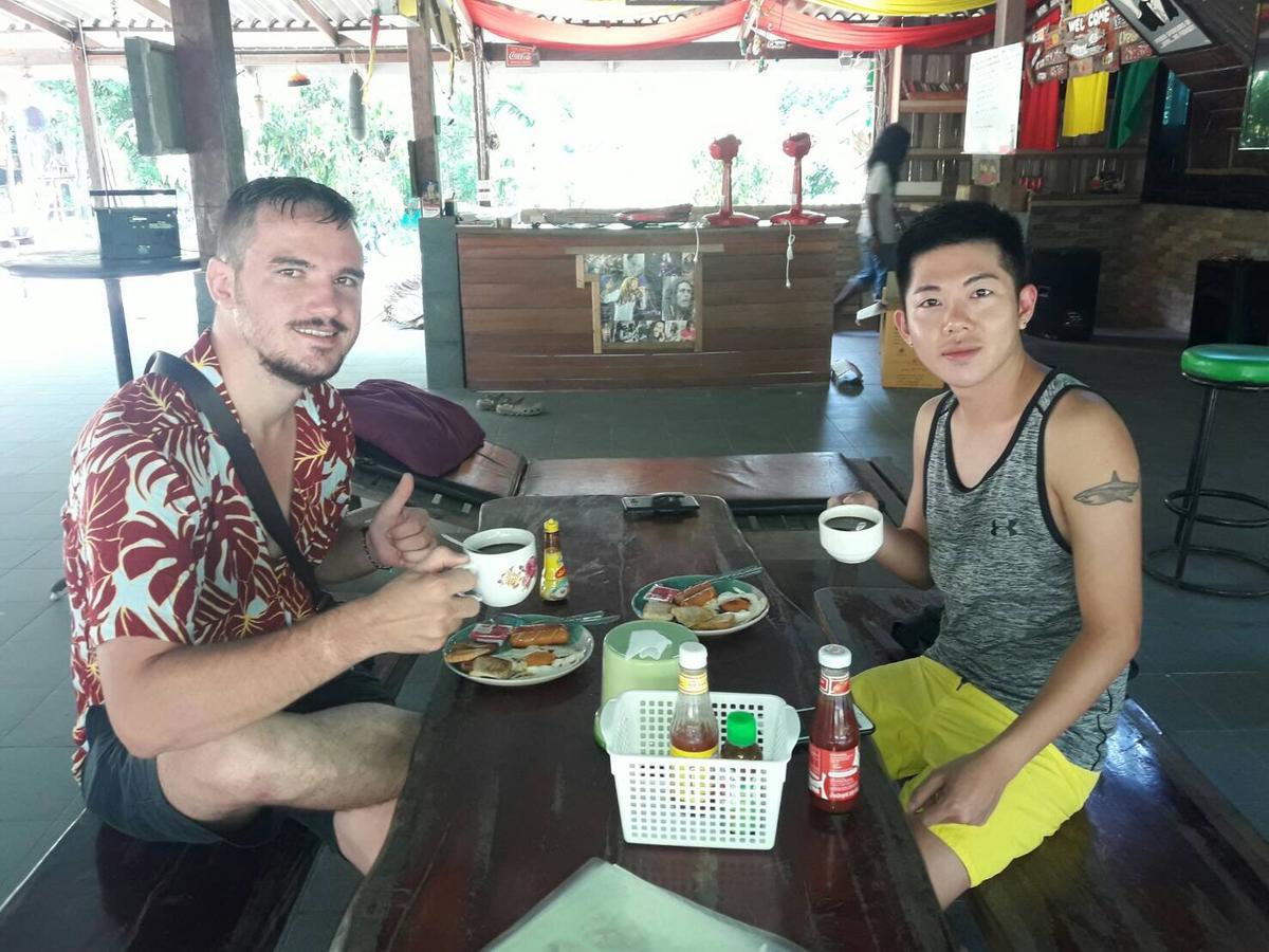 阁帕延岛 拉斯塔之家旅馆酒店 外观 照片
