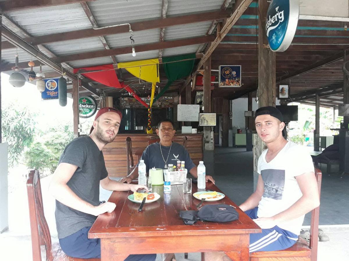 阁帕延岛 拉斯塔之家旅馆酒店 外观 照片