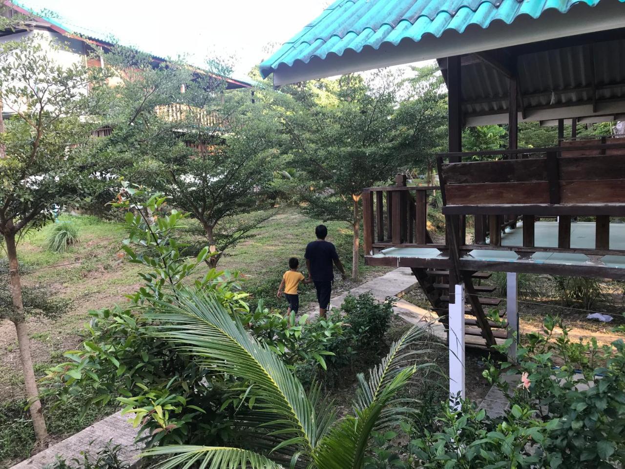 阁帕延岛 拉斯塔之家旅馆酒店 外观 照片