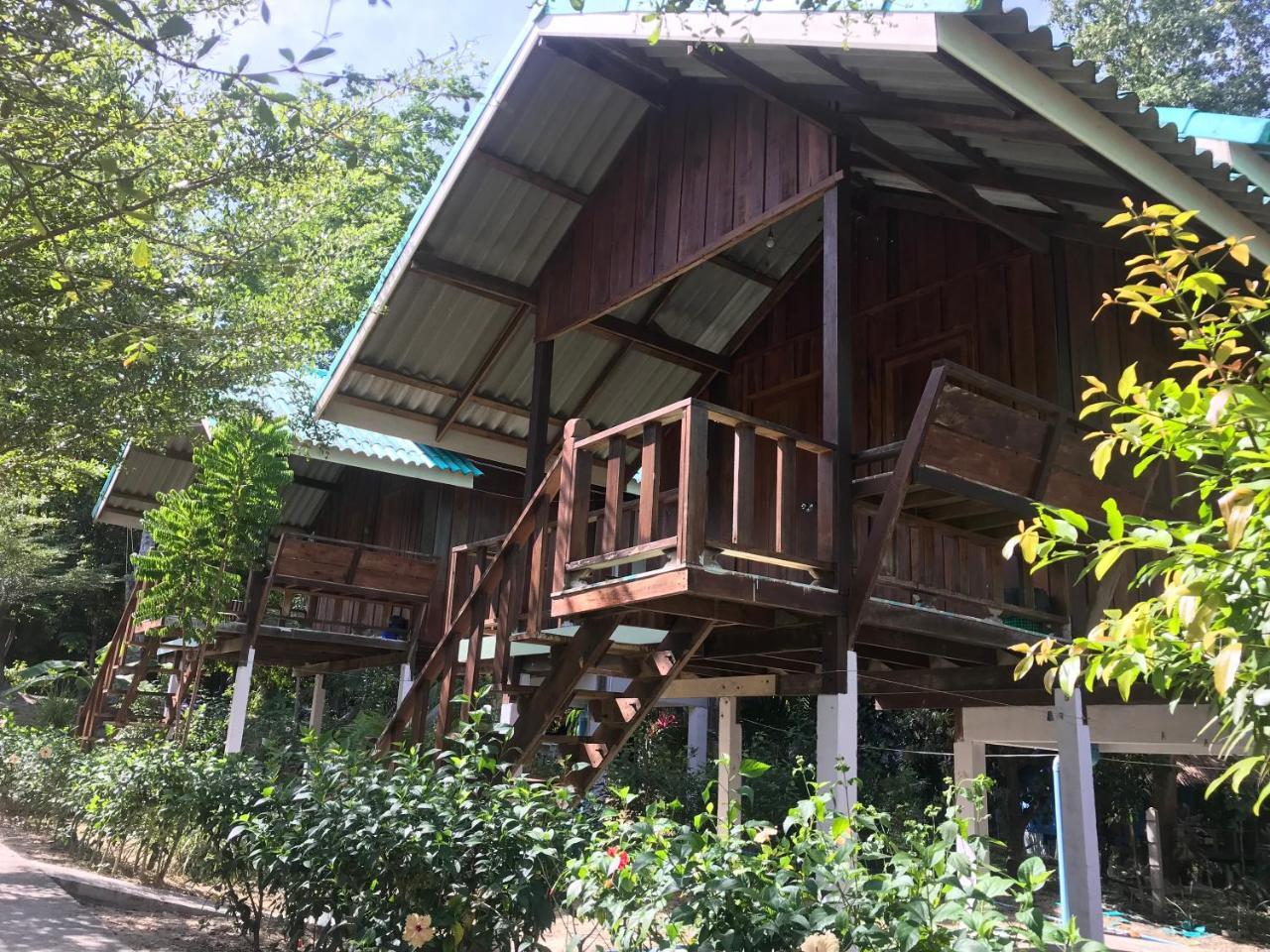 阁帕延岛 拉斯塔之家旅馆酒店 外观 照片